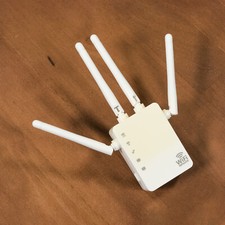 Generic WiFi Range Extender Dual Band Access Point 2.5 GHz 5 GHz SOLD AS IS
