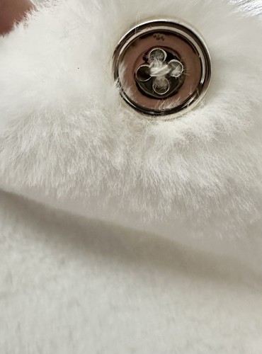 Disney Parks Girls White Faux Fur Minnie Mouse Jacket – Youth Size 7/8 - Picture 6 of 12