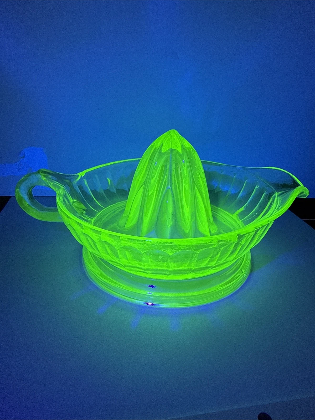 Vintage LG Green Uranium Depression Glass Juicer; Ribbed Citrus Reamer W/Spout