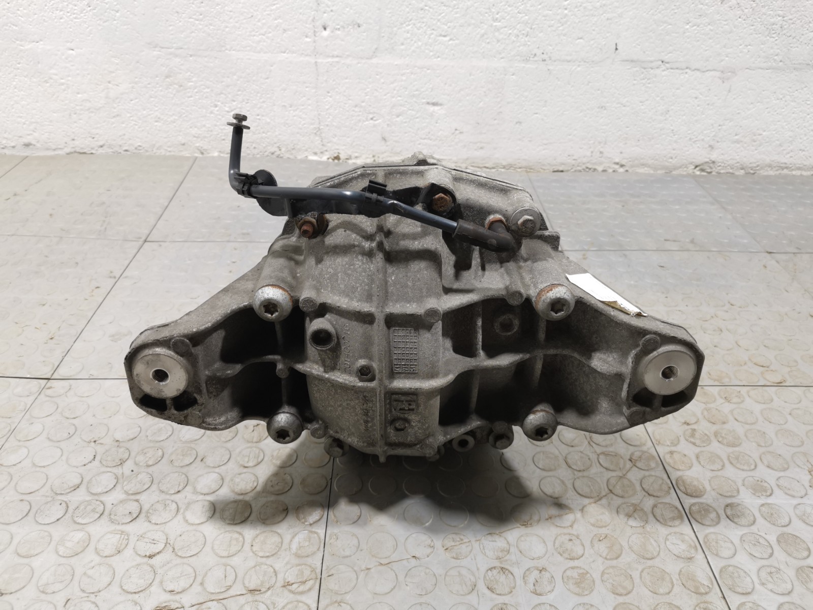 Maserati Levante 3.0 L AWD 2017 Rear Differential Diff Axle Carrier 2.80 OEM