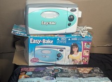 Hasbro Easy Bake Oven  Snack Center in Blue Works 2007 With Box And Extras