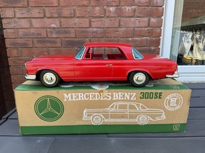 Ichiko Japan Mercedes Benz 300se in OVP fast neuwertig Oldtimer Original