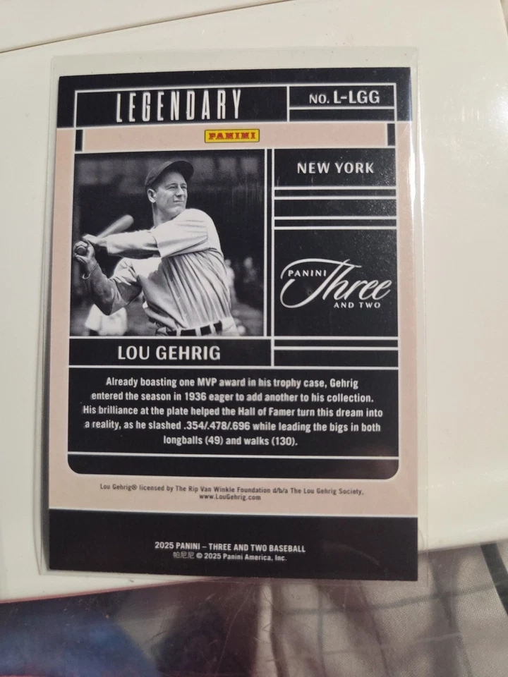 Panini Three and Two #137 Lou Gehrig True Gold #10/10 2025 🔥 Yankees Foto 4 de 4