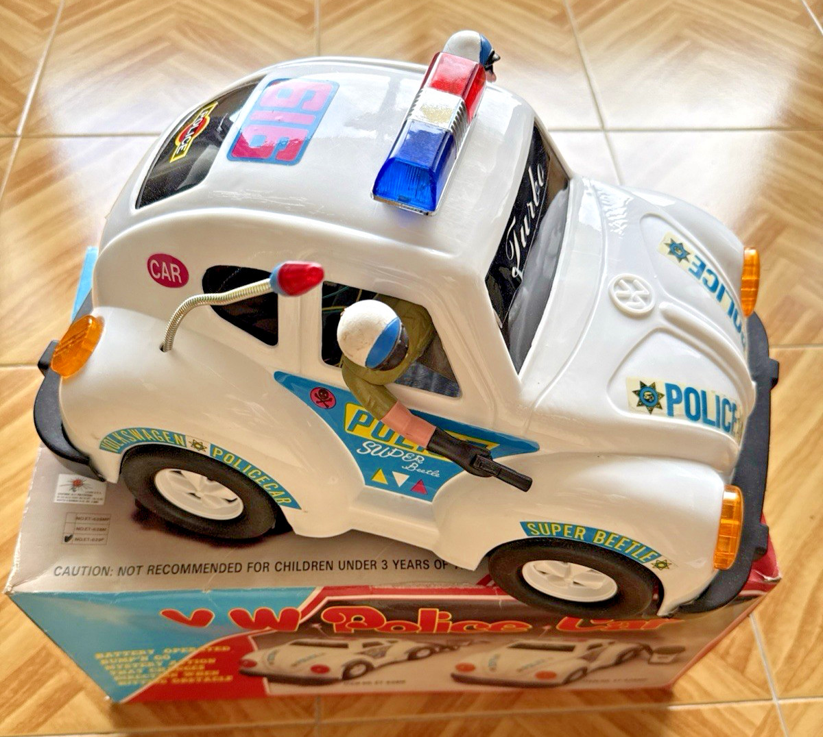 VW POLICE CAR VINTAGE ANNI 80 SCALA 1:8 LUCI SUONI SCATOLA ORIGINALE NON TESTATO