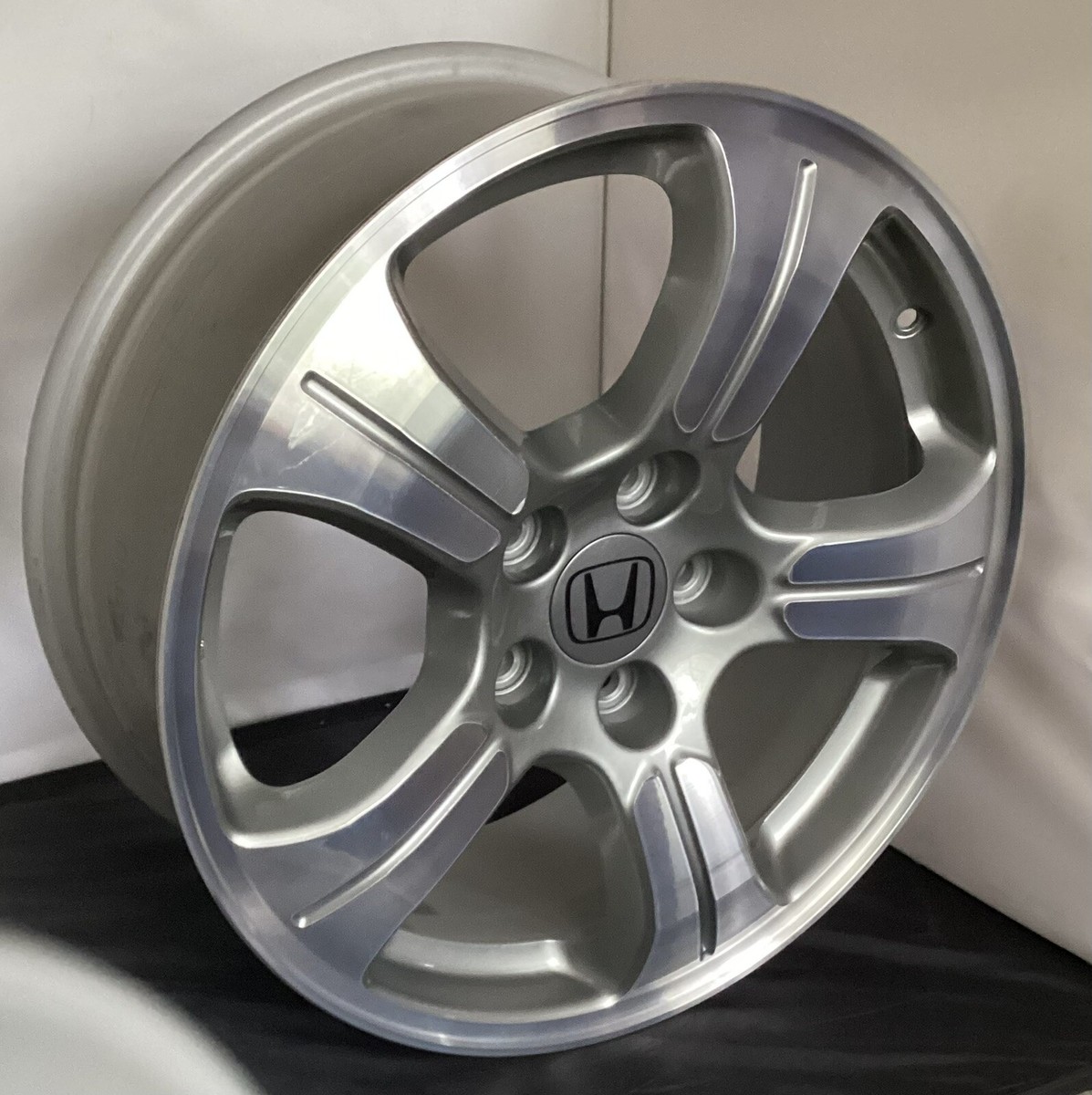 18” Honda PILOT OEM Wheel 2015 Rim Original Factory 42700SZAA91