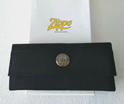 ZIPPO STOFF SCHLÜSSELANHÄNGER SCHWARZ LEDEREINSÄTZE INNENTASCHEN NEU KEYRING NEW