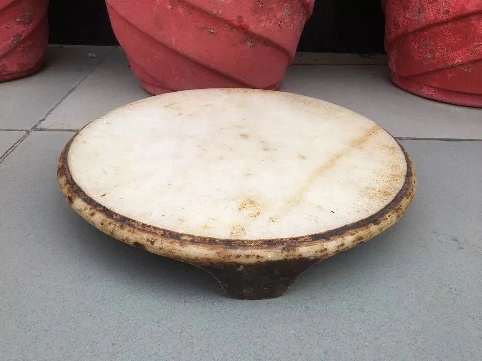 Chakla placa rodante Chapati Roti floral inferior tallada a mano piedra mármol antigua Foto 3 de 4