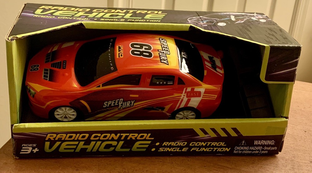 Remote radio controlled Race Car Speed Fury 68 Midwood brands Battery Operated