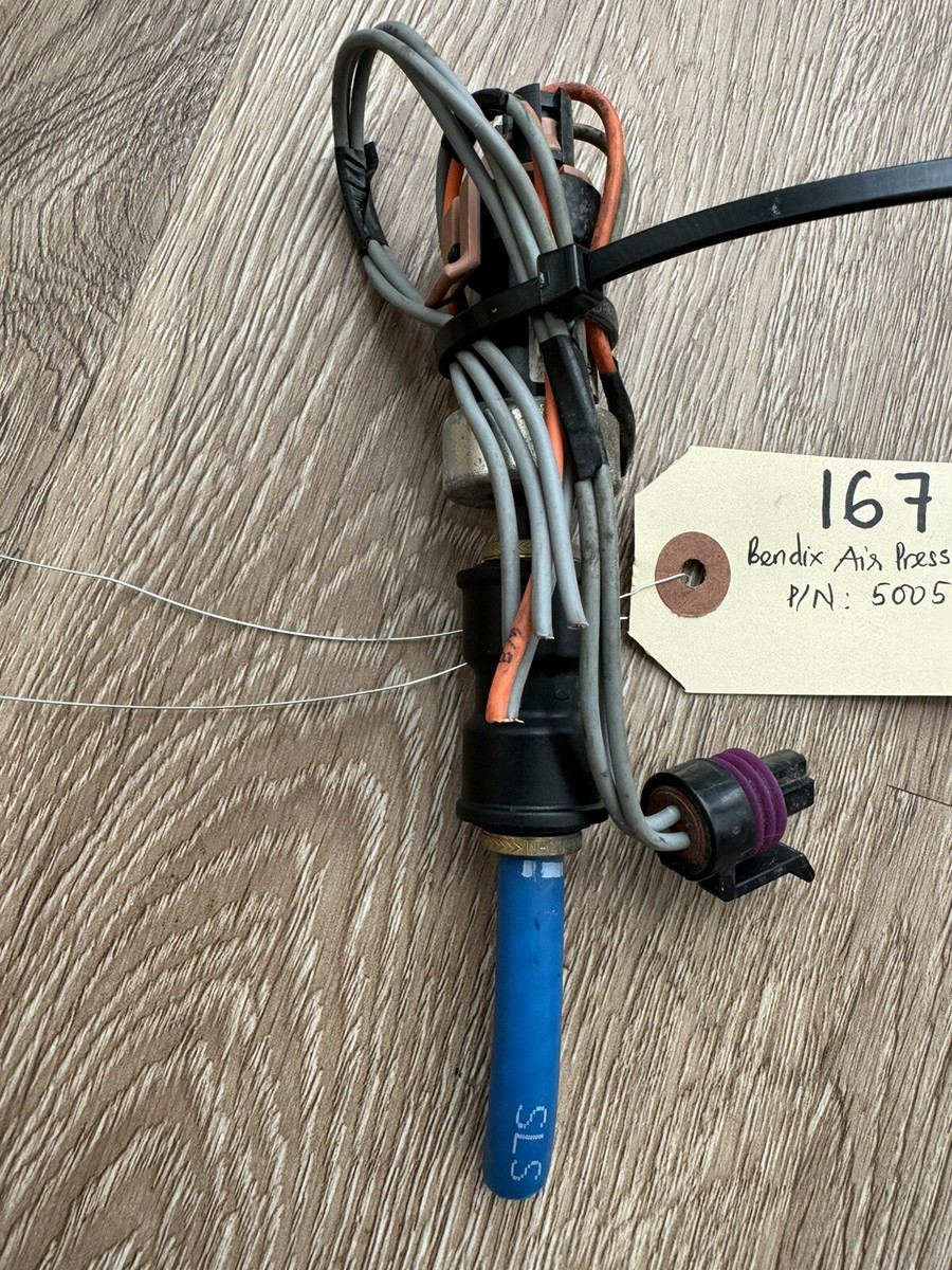 Bendix 5005735 INT 2505670c92 Air Pressure Stop Switch for