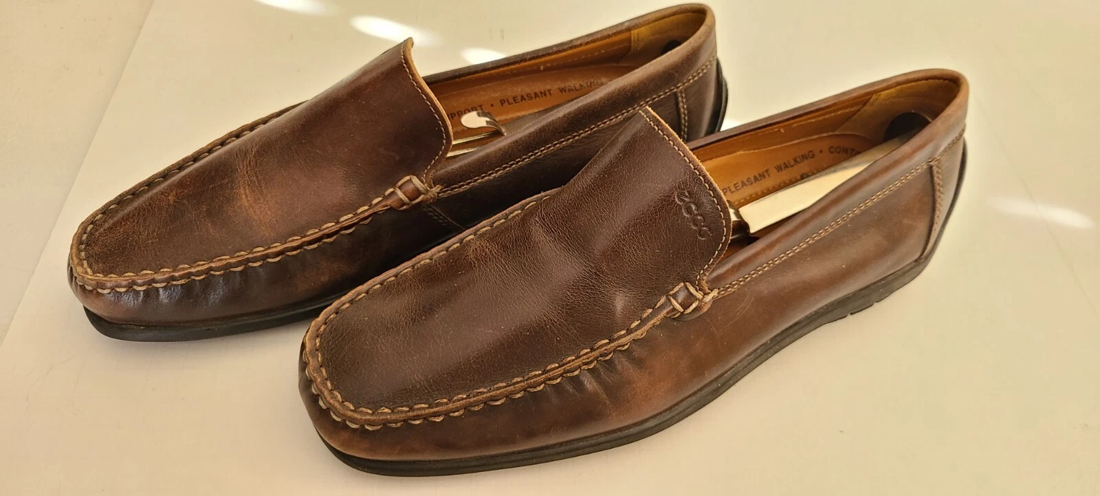 Mocassini da guida Ecco Classic Moc in pelle marrone da uomo 41 EUR 9 5 US molto buoni