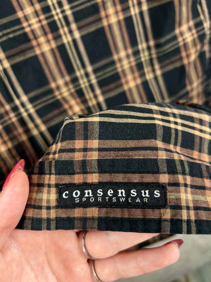 Consensus Mens Medium Shirts Black Plaid Button Down LS Wrinkle Stain Resist - Image 3 of 4