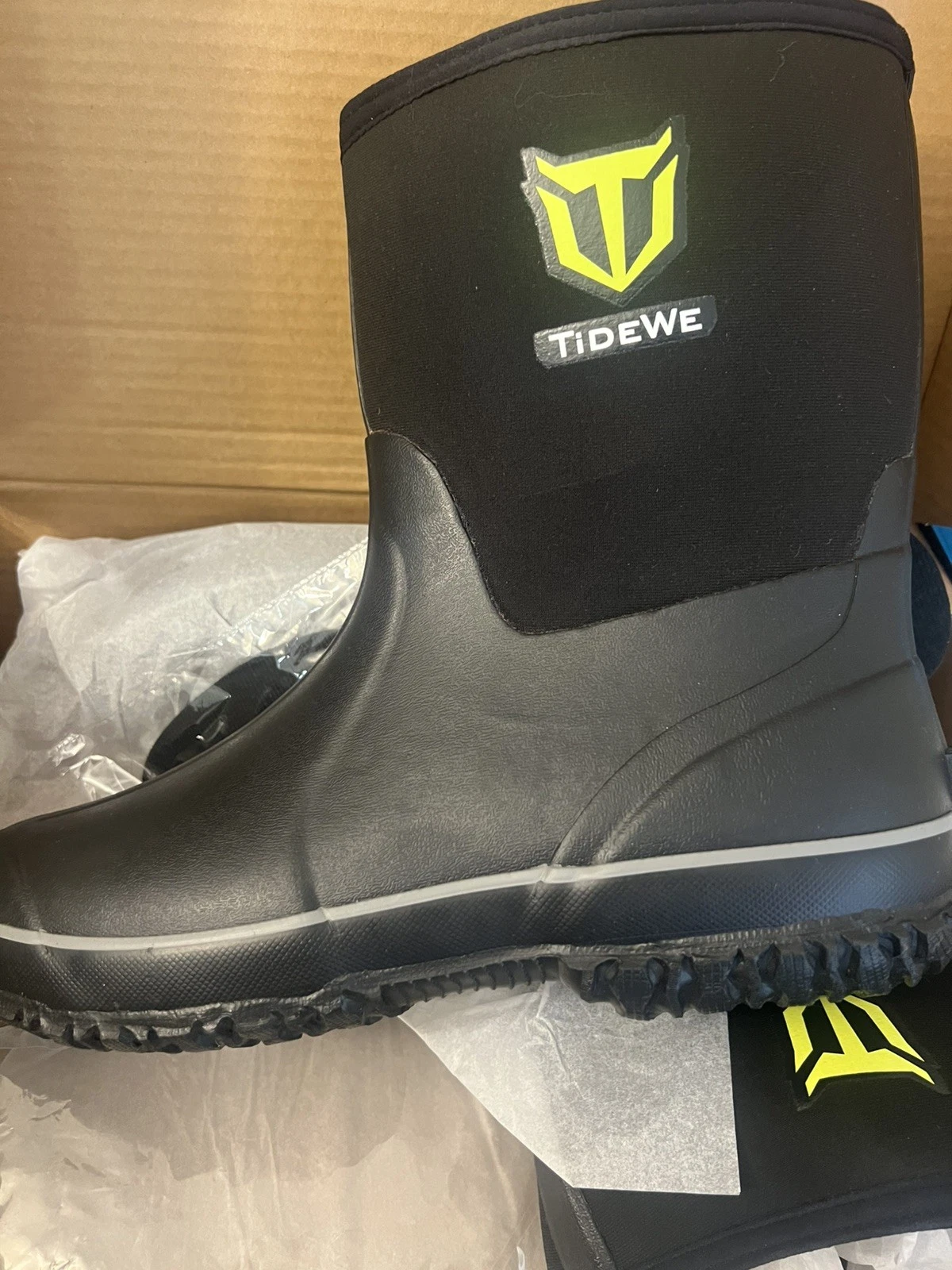 Rubber Boots for Men, 5.5mm Neoprene Insulated Rain Boots with Steel Shank, Wate