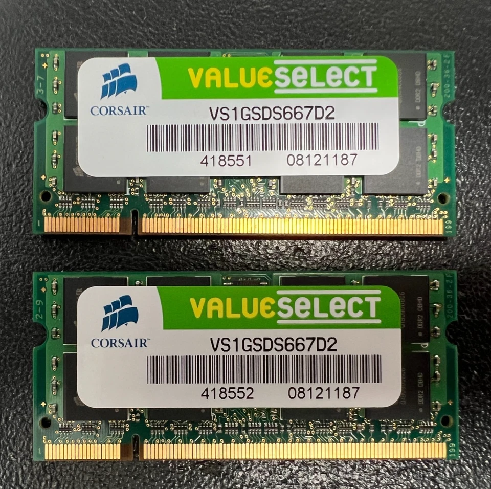 Corsair Matched Pair Set of 2x 1GB DDR2 SODIMM PC2-5300 667 MHz RAM VS1GSDS667D2 - Image 2 of 3