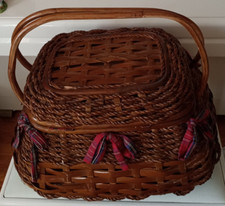 Large Wicker Sisal Rope Picnic Basket 19" Long  Silverware, Napkins,  Glasses