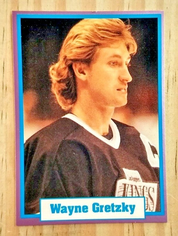 Wayne Gretzky Rookie card　② 1989-90 SPORTS STARS WAYNE GRETZKY ELITE II LUGGIE CARD NM