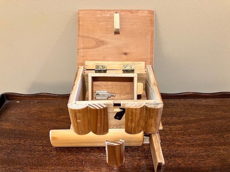 STRIKING VINTAGE MEXICAN WOODEN BOOKCASE PUZZLE BOX WITH MULTI