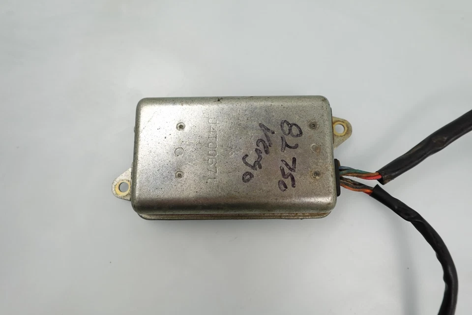 1981-1982 Yamaha XV750 Virago OEM CDI ECU ECM воспламенитель коробка 4X7-82305-21-00 - Изображение 4 из 4