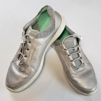 ecco women's sense toggle fashion sneaker