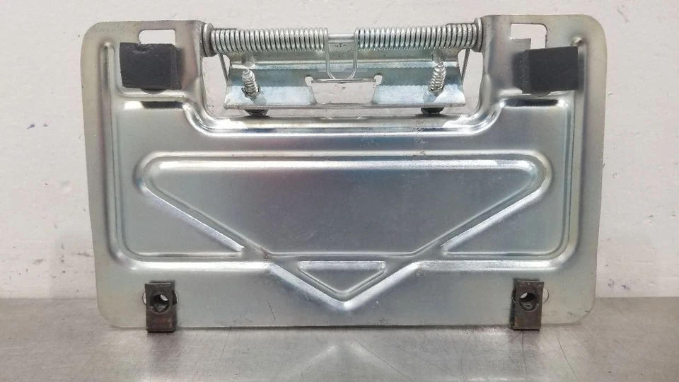 1969 BUICK GRAN SPORT GS 400 ТОПЛИВНЫЙ НАПОЛНИТЕЛЬ ДВЕРИ ЯРЛЫК КРОНШТЕЙН - Изображение 2 из 4