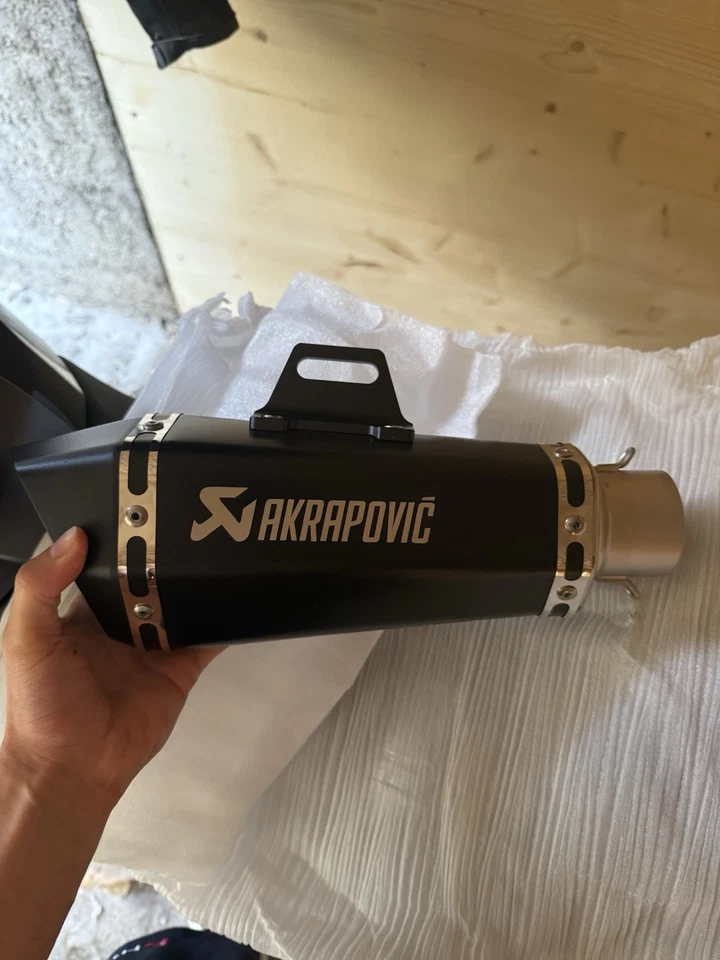 Demi Ligne Echappement Akrapovic F900xr/f900r En Inox avec chicane amovible - Bild 2 von 4