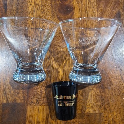 Gentleman Jack Daniels Bar Set Of 2 Heavy Bottom Whiskey And Black Shot Glass