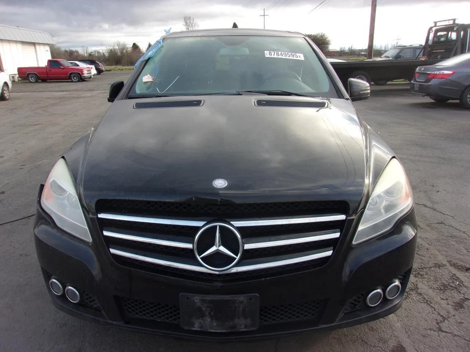 Passenger Tail Light 251 Type R350 Fits 11-13 MERCEDES R-CLASS 28960345 - Image 3 of 4