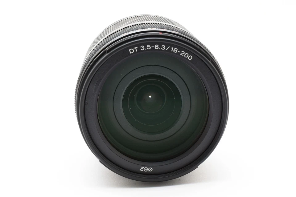SONY DT 18-200mm F/3.5-6.3 SAL18200 AF Zoom Lens [Exc+++] from Japan #A756 - Image 3 of 4