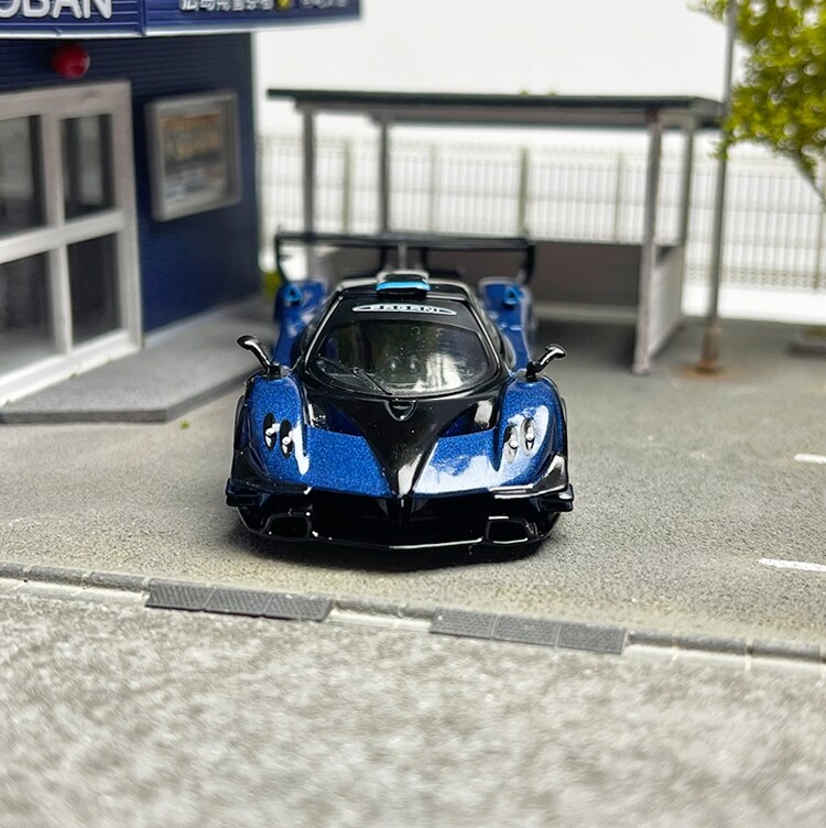 ミニカー Tarmac Works Pagani Zonda 1:64 Tarmac Works 1:64 Pagani Zonda Revolución ( Blue Metallic