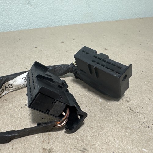 Dodge TCM Transmission Control Module P04896395AE Harness Connector Plug - Picture 4 of 7