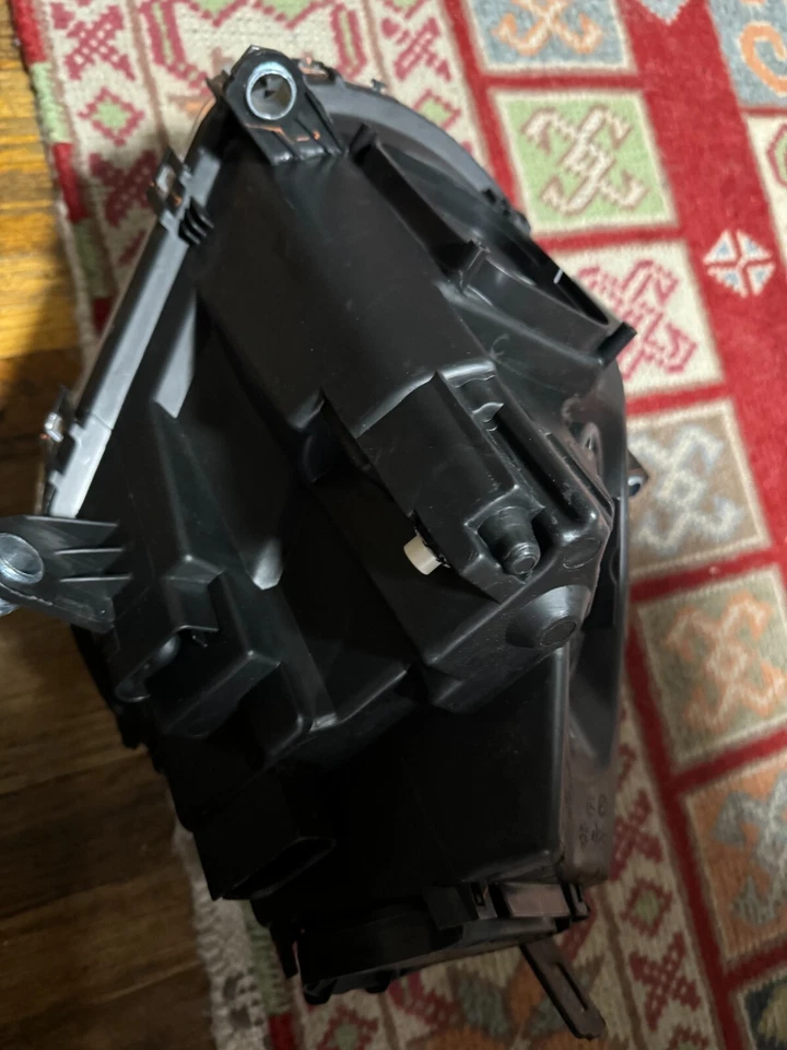 Conjunto de faros-regular TYC 20-9238-01 para 07-15 Mini Cooper Foto 4 de 4