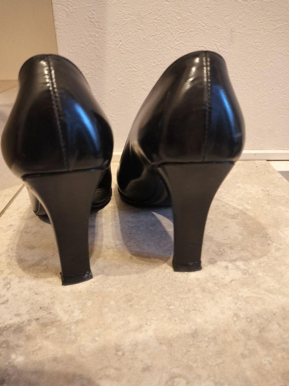 Gucci Pumps Shoes Pointed Toe Black Leather Size 35 US About5 For Women thumbnail 14
