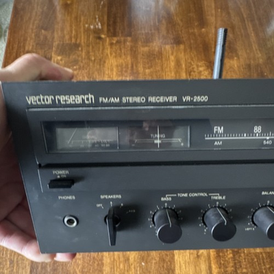 #ad #ad Vector Research VR 2500 FM AM Stereo Receiver Powers On and Lights Up $75.00