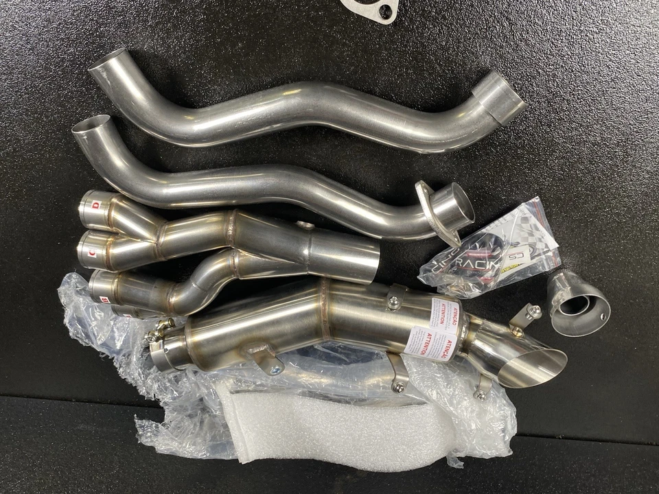 2024 SUZUKI GSXR1000 Cs Racing ПОЛНЫЙ ГЛУШИТЕЛЬ КОЛЛЕКТОРОВ ВЫХЛОПНОЙ СИСТЕМЫ - Изображение 3 из 4