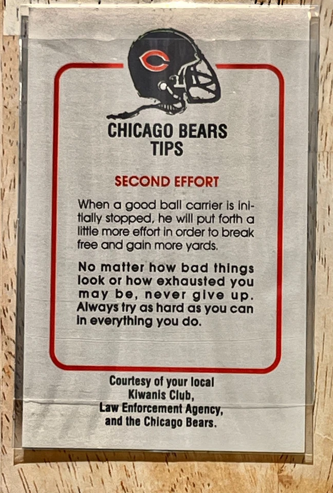 1981 Chicago Bears Police Kiwanis Club 24 Card Set, Includes Walter Payton RARE - Image 2 of 4