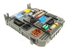 9832880680 RELAY FUSE BOX MULTIFUNCTION RELAY / 28719719 / 1675487080