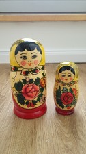 2 Matroschka Sets aus Holz   7-teilig + 6-tei...