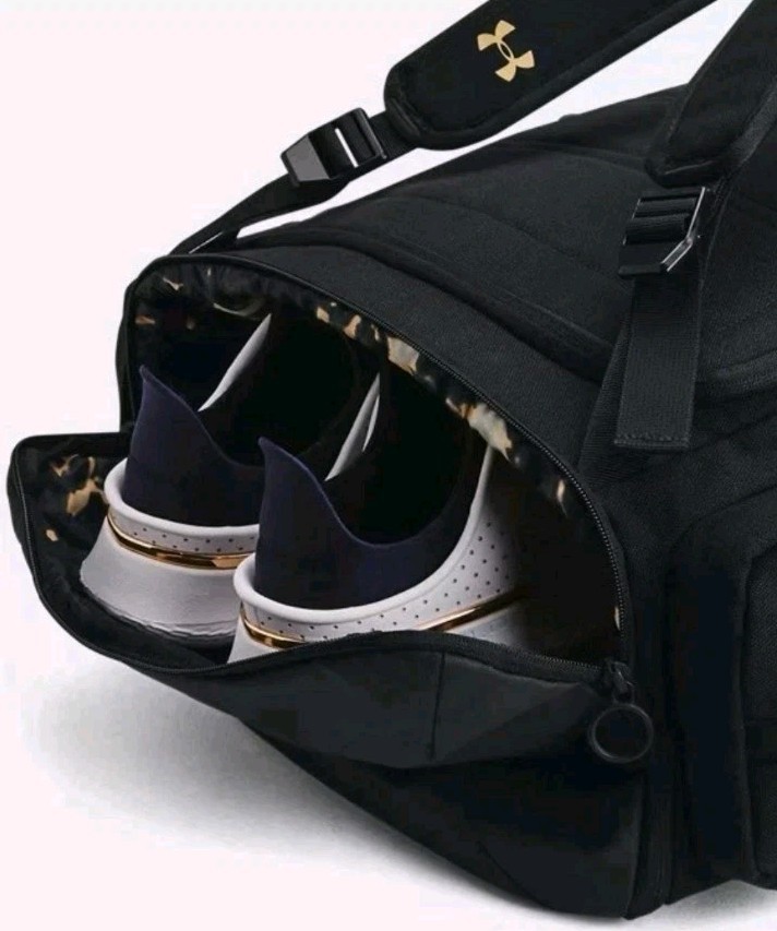 UA Under Armour Project Rock Duffle Backpack Bag Black Gold Gym New 1376459-002 s-l1200.jpg main image 3