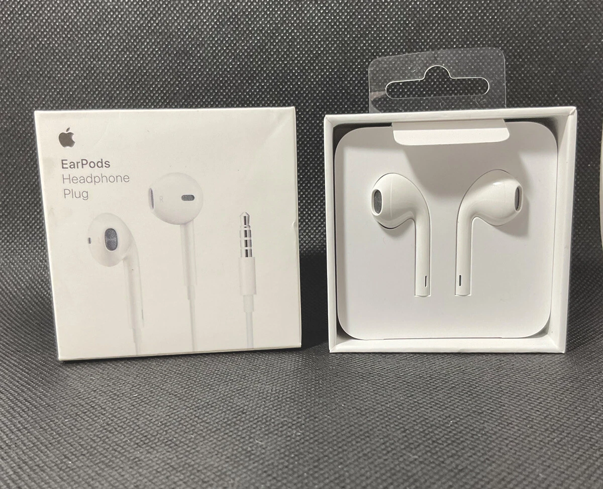 Apple A1472 iPhone Wired Earphones Earbuds 3.5mm Jack New In Box AW6