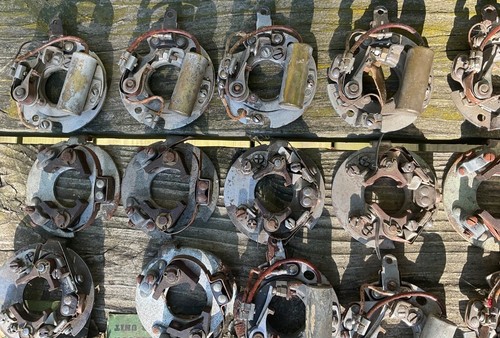 1950-56 Chrysler/Dodge/Plymouth/Desoto LOT X 21 =NOS Distributor Breaker Plates - Picture 5 of 13