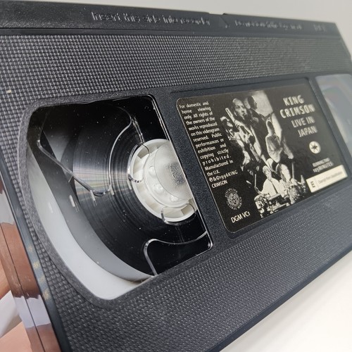 King Crimson Live Music Concert VHS Live In Japan 1995 Fripp Belew Bruford Rare - Picture 4 of 6