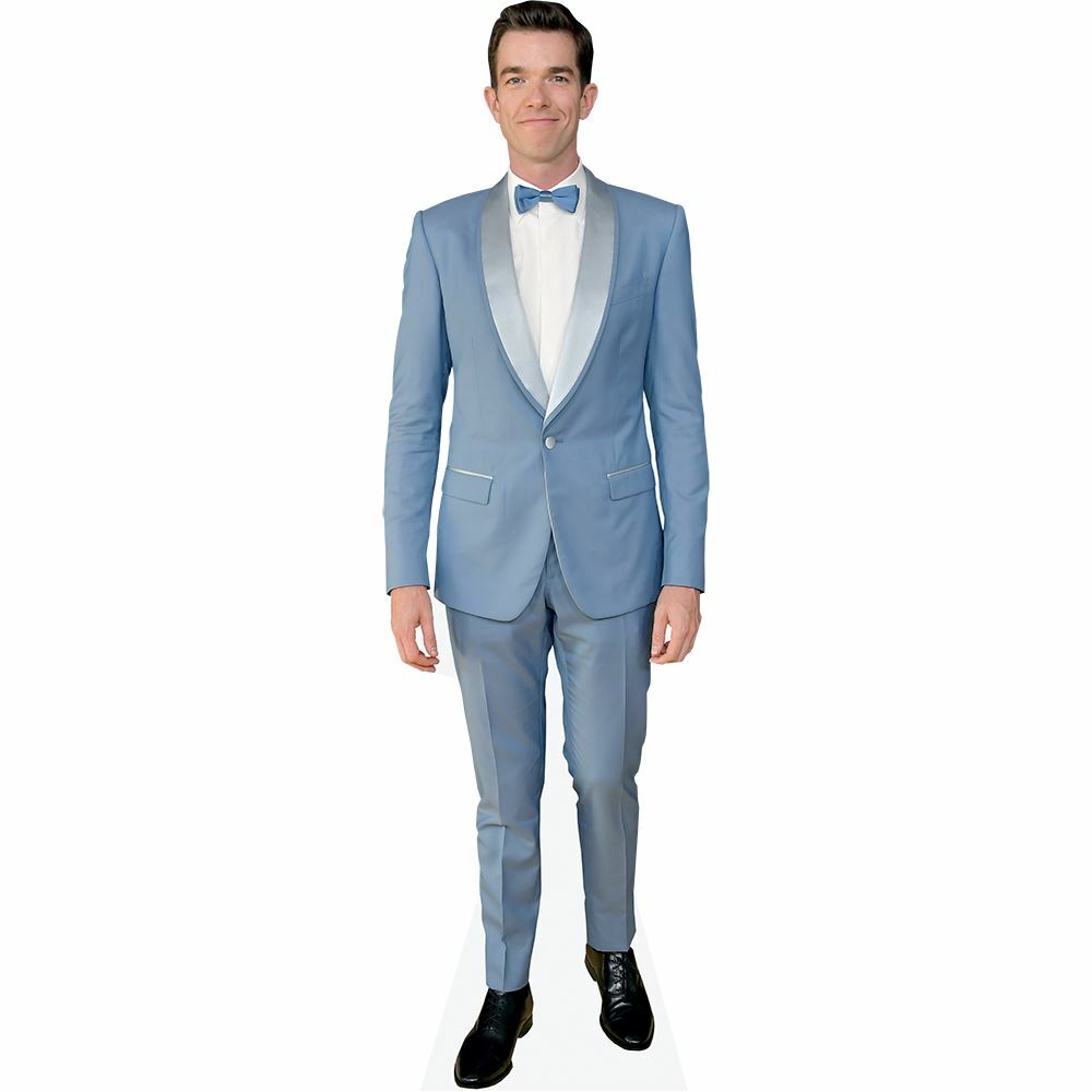 John Mulaney (Blue Suit) a grandezza naturale