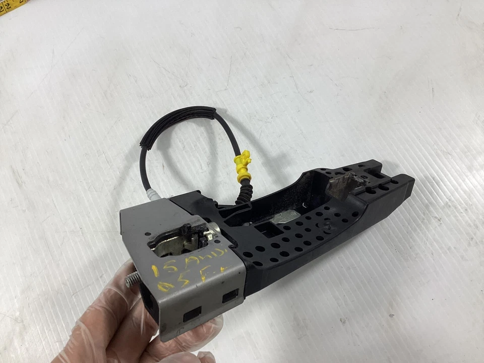 Cerradura puerta delantera izquierda audi q5 2015-2020 8t0-1837885 OEM. Foto 3 de 4