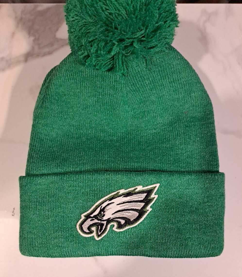 Philadelphia Eagles Bright Green Winter Beanie With Pom-pom