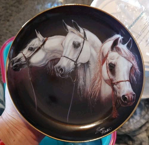 Danbury Mint "Magnificent Trio" Noble and Free 8" Horse Collector Plate 1993