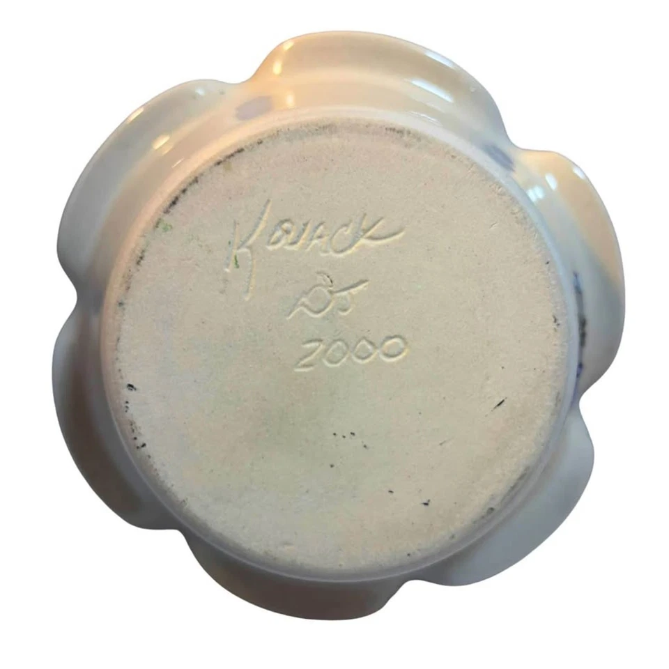 Vintage Easter/Spring Dishware Duo Pfaltzgraff Gravy Boat & Signed Pottery Bowl Foto 3 de 4