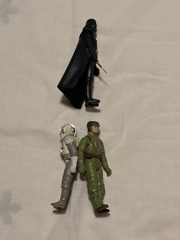Vintage. Figura de Star Wars de Kenner Darth Vader/Soldado Rebelde/AT AT Driver Foto 2 de 4