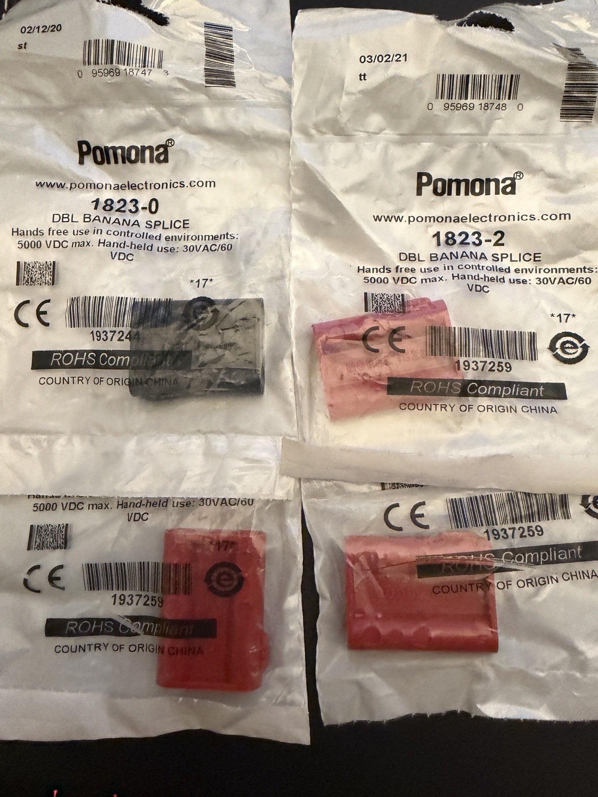 Lot of 4 - Red & Black Pomona DOUBLE Banana Plug Splice 1823-0 & 1823-2