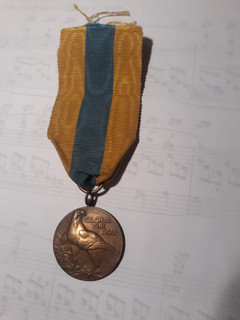 Medaglia "GLORIA TIBI SOLI" coniata 1921 a riconoscenza dei servizi alla Patria