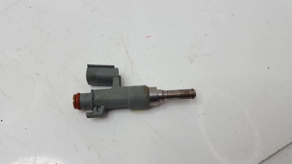 Piezas de inyección de combustible superior del inyector de combustible para 19-23 LEXUS ES300H 1238790 Foto 2 de 3