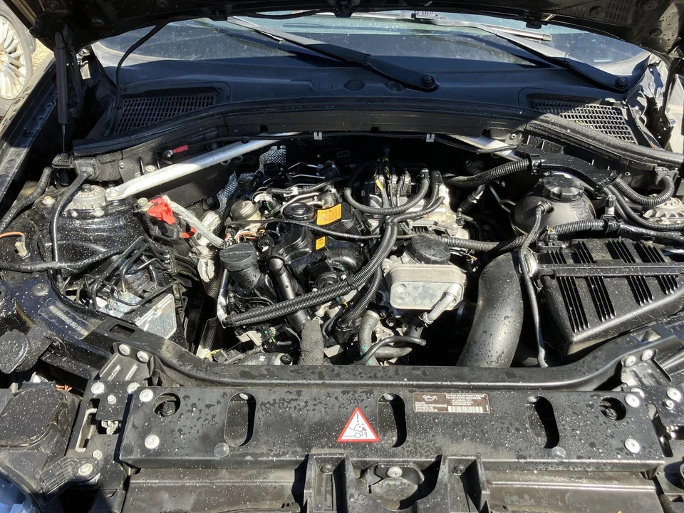 14 BMW X3 Strut Assembly Rear Passenger Right Foto 4 de 4